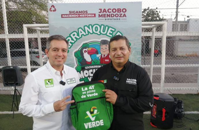 Celebra Jacobo Mendoza el día de las niñas y los niños en la colonia Las Granjas