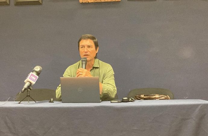 Canacintra se define como organización apolítica