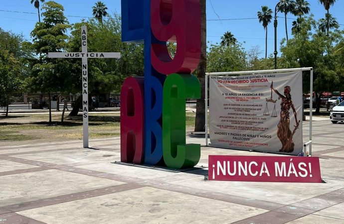 Erigen anti monumento en memoria a víctimas de Guardería ABC