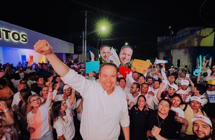 Se nombra Astiazarán ganador del debate “Con propuestas y trabajo hecho”