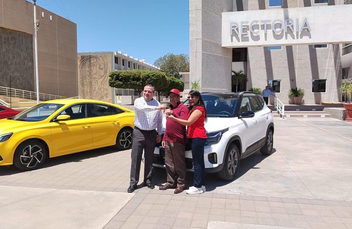 Entrega ITSON premios del sorteo recurso se destinarán para becas