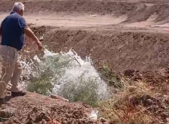 Se rompe línea principal de agua en Cd. Obregón, trabaja OOMAPASC en reparaciones