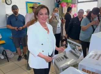 María Dolores Del Río vota y destaca la tranquilidad en las casillas