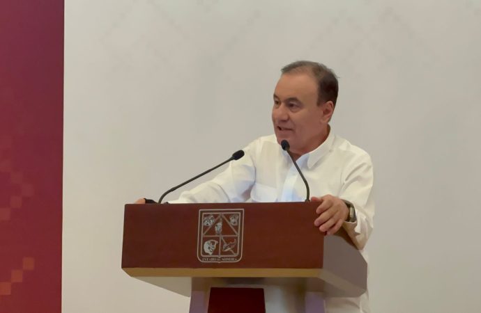 Atiende Alfonso Durazo propuestas de víctimas ABC previo a XV aniversario