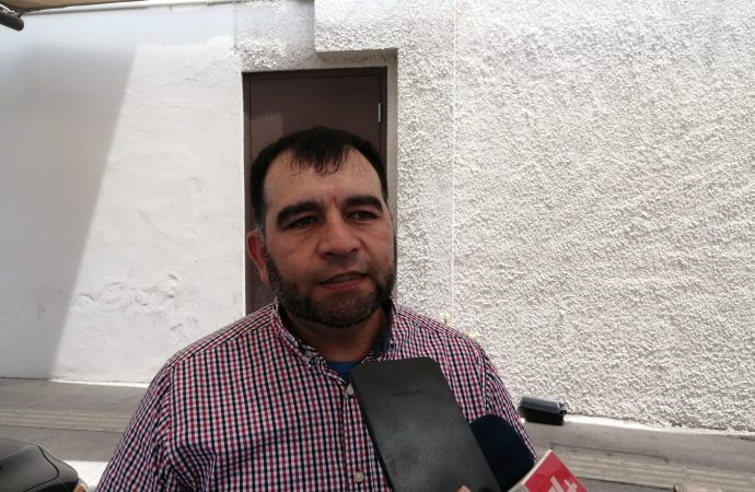 Proponen que universidades usen las parcelas escolares