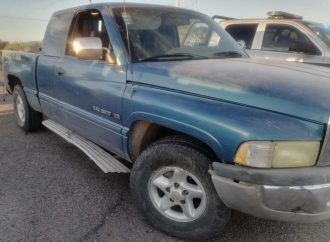 Asegura Policía Estatal arsenal y vehículos robados en municipios del norte de Sonora