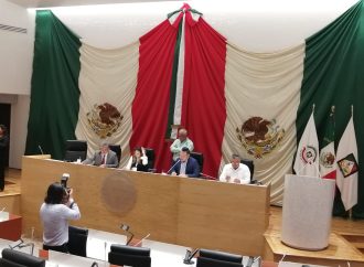 Reciben diputados locales el dictamen de impacto político de la Ley de Protección Animal