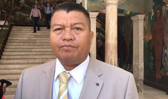 Fijarán padres de familia postura sobre nombramiento de Mario Delgado en la SEP