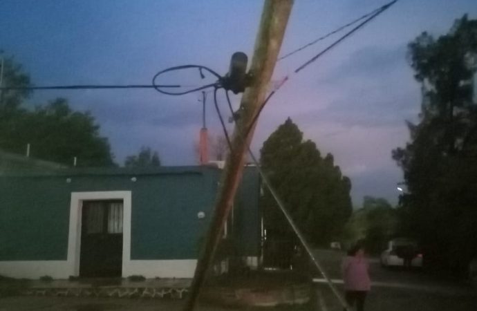 Atienden afectaciones por tormentas sin registro de personas lesionadas