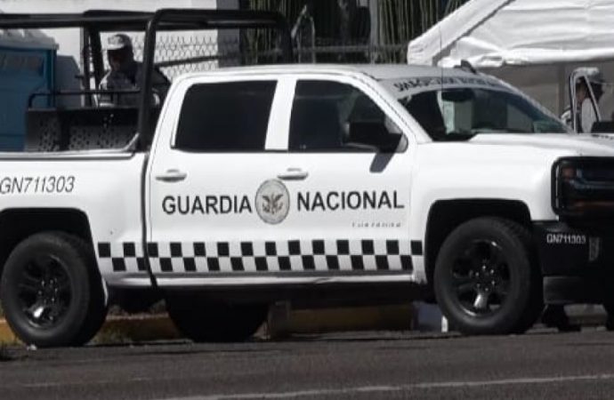 Yaquis ponen condiciones y unidades de la GN se retiran de caseta de cobro y de Vícam