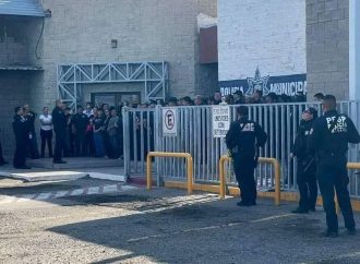 Reportan manifestación de policías inconformes con mando único en SLRC