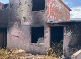 Bomberos incrementan atenciones por incendio en pastos secos y casas abandonadas