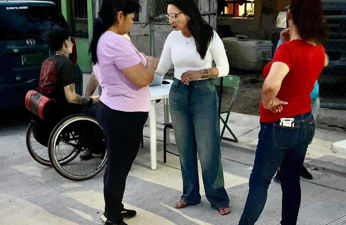Lleva Natalia Rivera asesoría jurídica a colonias de Hermosillo