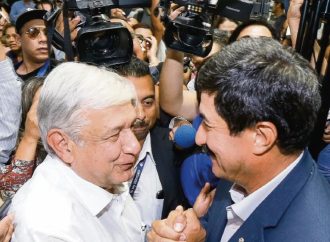 “Es una especie de venganza”: AMLO sobre el intento de detención de Javier Corral en CDMX