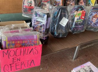 “Como buenos Mexicanos dejan todo para lo último” Papelerías