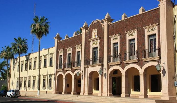 Vuelven más de 37 mil estudiantes de la UNISON mañana a clases