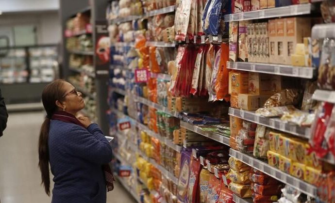 Preocupa a empresarios Sonorenses precio del dólar