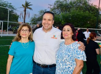 Entrega Toño Astiazarán remodelación de parque en la Sonacer