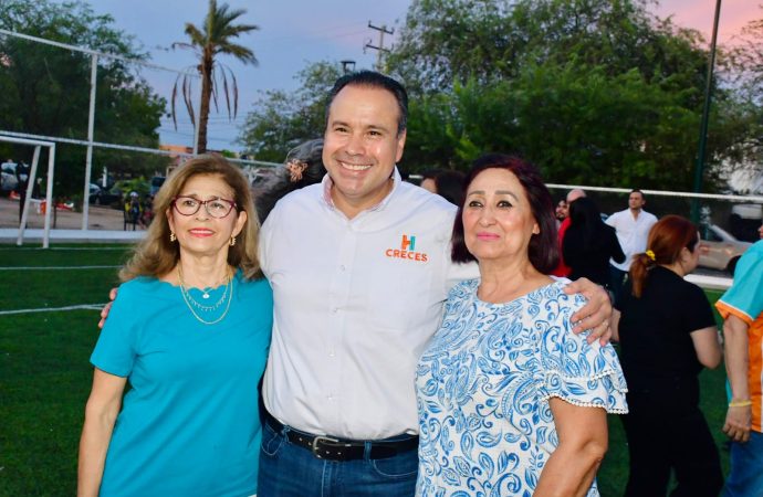 Entrega Toño Astiazarán remodelación de parque en la Sonacer