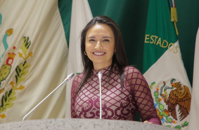 Presenta Natalia Rivera exhorto para que se ejecute un programa emergente de asistencia alimenticia a jefas de familia