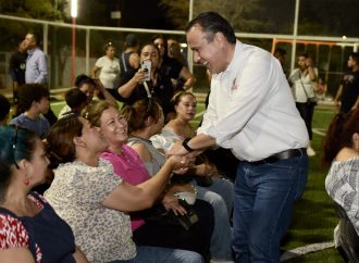 Entrega Toño Astiazarán rehabilitación de Parque Villa Mágica