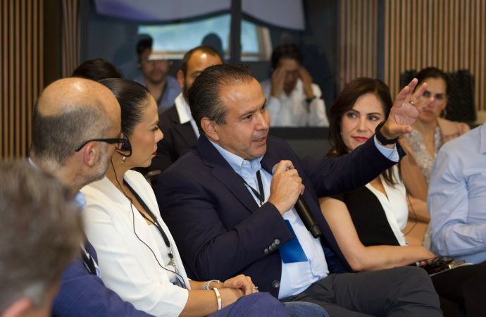 Proyectos exitosos en Hermosillo llevan al alcalde Astiazarán a cumbre de visionarios en Boston