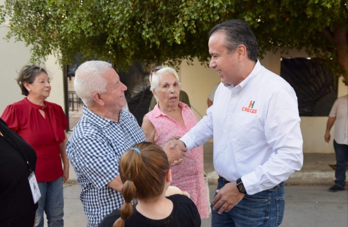 Entrega Toño Astiazarán rehabilitación de parque Eusebio Kino