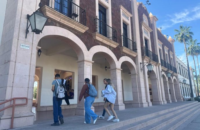 Estudiantes de la Unison exigen medidas ante alumno agresivo y acosador; Rectoría responde