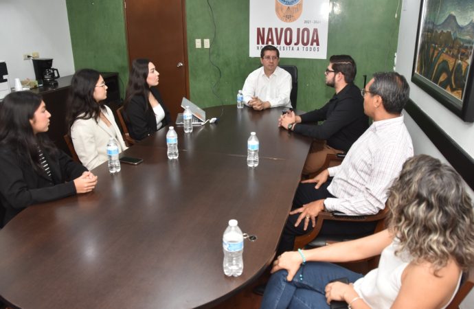 Apoya Gobierno Municipal a estudiantes de Prepa TEC para viaje de competencia a Malasia