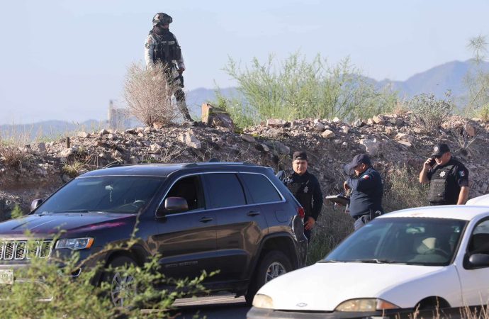 Cinco jóvenes detenidos con armas y un cadaver en la cajuela en Hermosillo