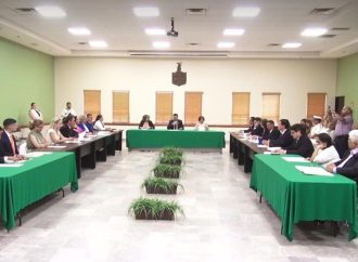 Ratifica Lamarque a 4 funcionarios de su gabinete para el segundo trienio