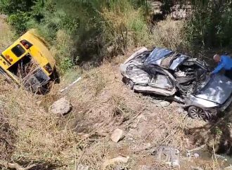 Deja camionazo 12 personas lesionadas en el Valle del Yaqui