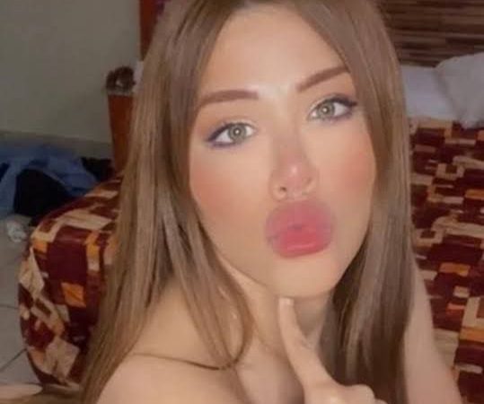 Hallan muerta a la influencer conocida como “La Barbie Regia”