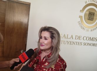 Propone Elia Sallard atención integral gratuita a pacientes de cáncer de mama