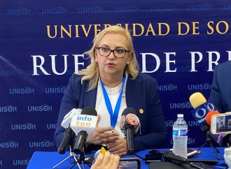 Mi sueldo no supera al de la Presidenta de México: Rectora de la UNISON