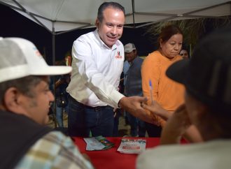 Viven Toño Astiazarán y ciudadanos jornada histórica con Presupuesto CRECES 2024