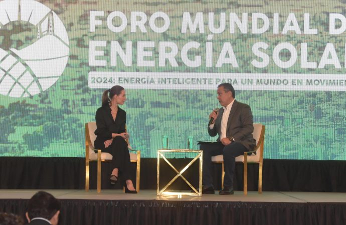 Astiazarán y ex primera ministra de Finlandia apuestan por renovables en el foro mundial de Energía Solar