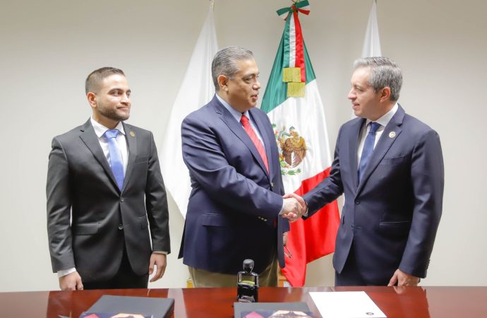 Entrega Fiscal General informe de actividades 2024