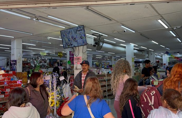 Reabren tiendas Chinas en el centro de Hermosillo