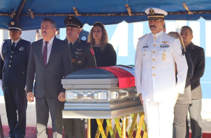 Rinden homenaje póstumo a policía Jesús Francisco Ramos Acosta