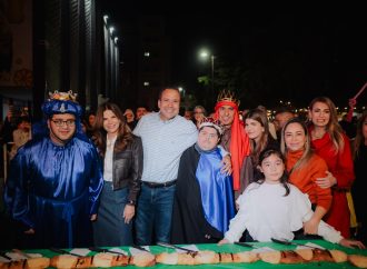 Atestiguan Toño Astiazarán y Patty Ruibal nuevo récord de Rosca de Reyes con 520 metros