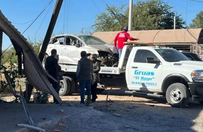 Muere persona en accidente rumbo a hornos