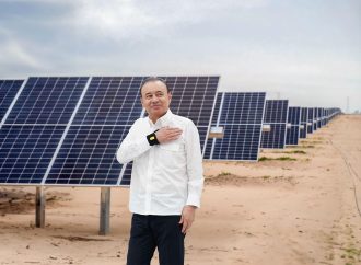 Logra Gobernador Durazo incrementar plantas fotovoltaicas en Peñasco con respaldo de Presidenta Sheinbaum