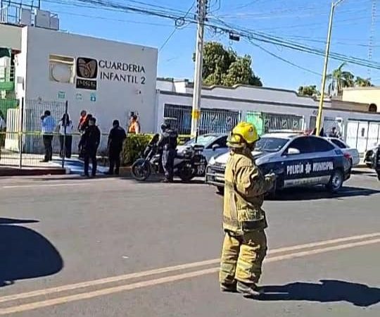 En Cajeme evacuan a 41 pequeños de guardería tras explosión de transformador