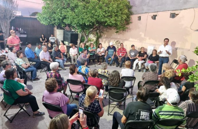 David Figueroa llevará diálogo ciudadano y fisioterapia gratuita a vecinos de Hermosillo