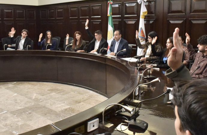 Suma Toño Astiazarán a jóvenes para trabajar a favor de Hermosillo