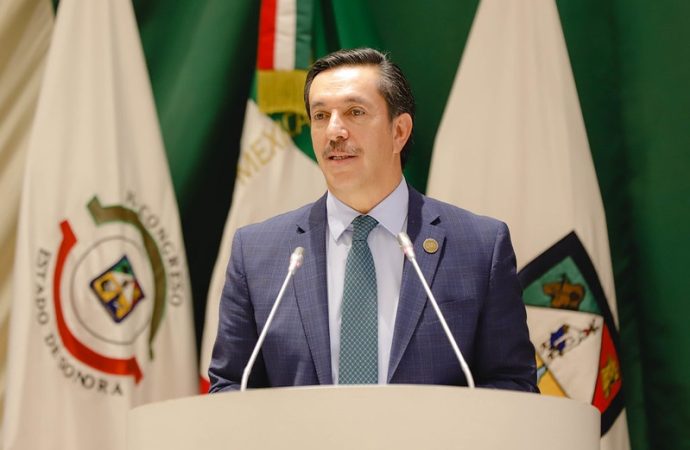 David Figueroa propone figura del diputado migrante para representar a sonorenses en el extranjero