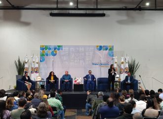 Presentan candidatos a la rectoría sus propuestas a comunidad de Hermosillo