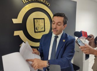 Propone David Figueroa garantizar apoyos a los propietarios de autos eléctricos