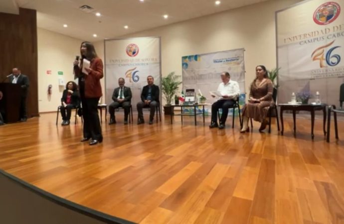 Presentan propuestas aspirantes a la rectoría de la UNISON a la comunidad de Caborca